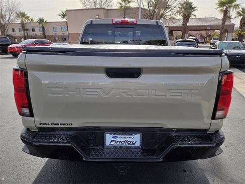 Used 2023 Chevrolet Colorado Z71 w/ Z71 Convenience Package 2 image 5
