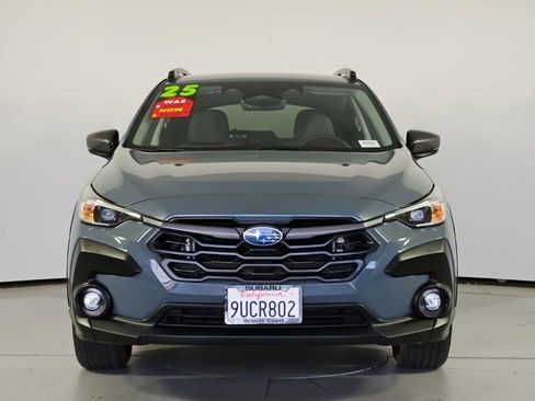 Used 2025 Subaru Crosstrek 2.0i Premium w/ Crosstrek Mirror Package AWD/4WD image 3