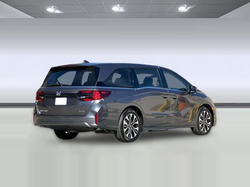 New 2026 Honda Odyssey Elite image 8