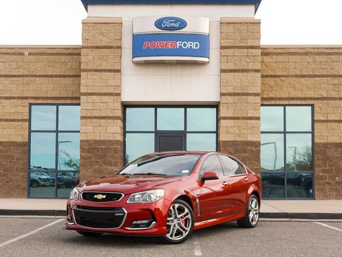 Used 2016 Chevrolet SS RWD image 2