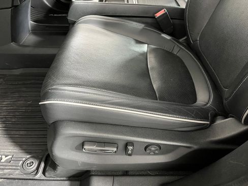 Certified 2023 Honda Odyssey Elite image 11