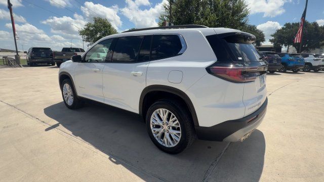 Certified 2026 GMC Acadia Elevation w/ Elevation Premium Package FWD image 6
