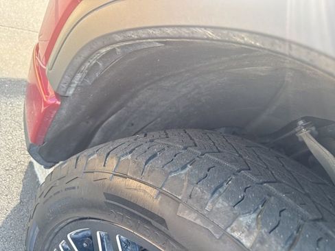 Used 2024 GMC Sierra 1500 Denali image 9