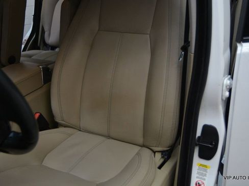 Used 2016 Land Rover LR4 HSE LUX AWD/4WD image 15