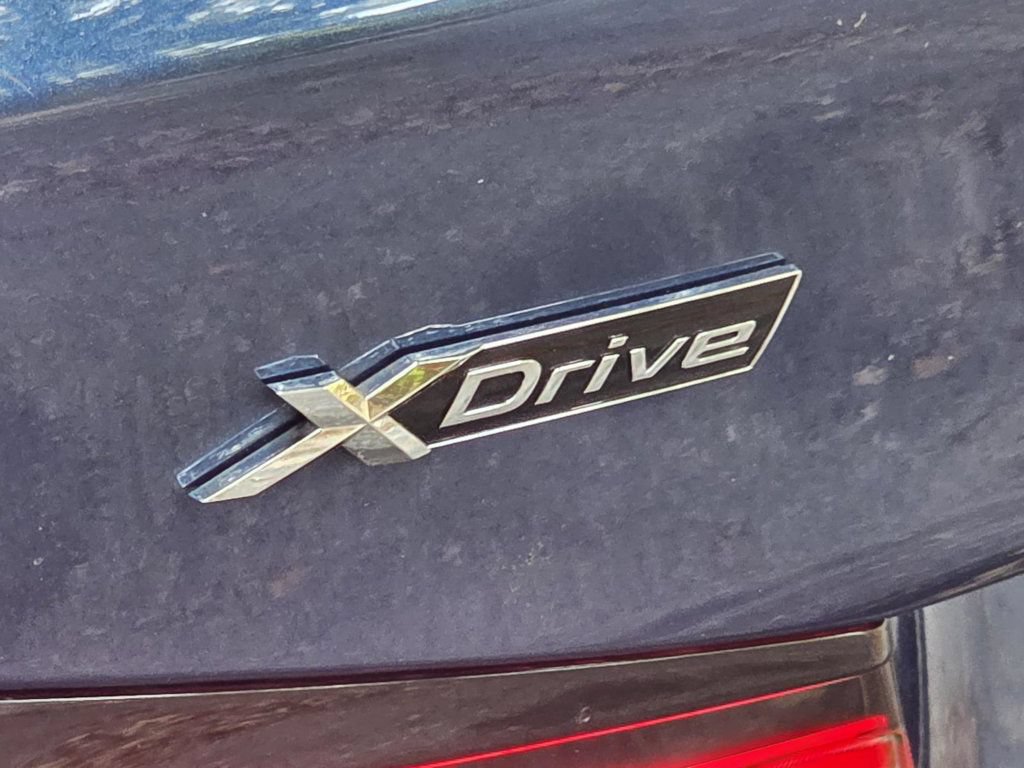 Used 2021 BMW 530i xDrive w/ Premium Package AWD/4WD image 31