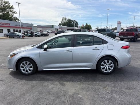 Used 2023 Toyota Corolla LE FWD image 27