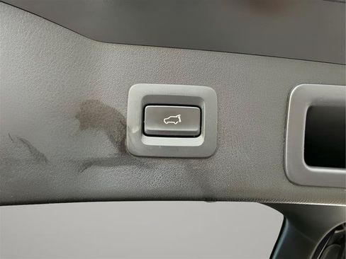 Used 2020 MAZDA CX-5 Touring FWD image 18
