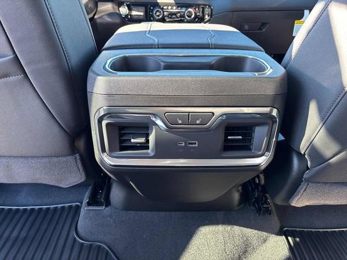 New 2026 Chevrolet Silverado 1500 LTZ w/ LTZ Premium Package image 40