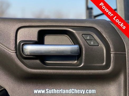 Used 2022 GMC Sierra 2500 SLE w/ X31 Off-Road Package image 21