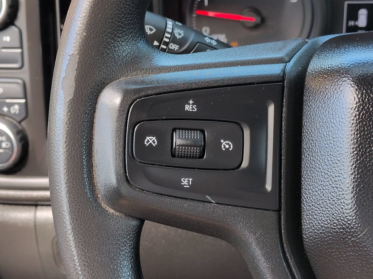 Used 2023 Chevrolet Silverado 2500 Custom w/ Custom Value Package AWD/4WD image 23