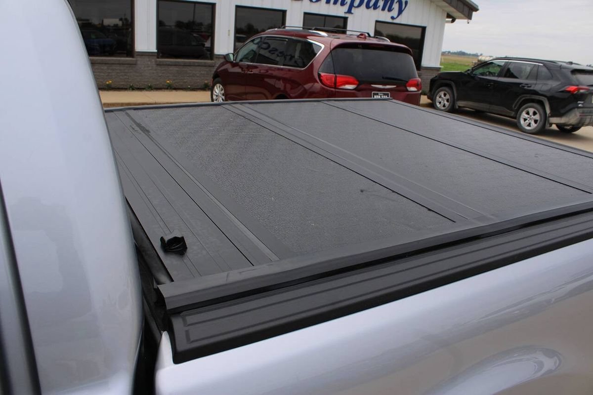 Used 2021 Ford Ranger XLT w/ Equipment Group 301A Mid AWD/4WD image 16