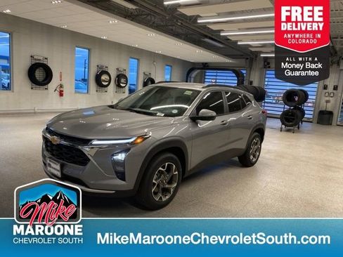 New 2026 Chevrolet Trax LT w/ Driver Confidence Package FWD image 1