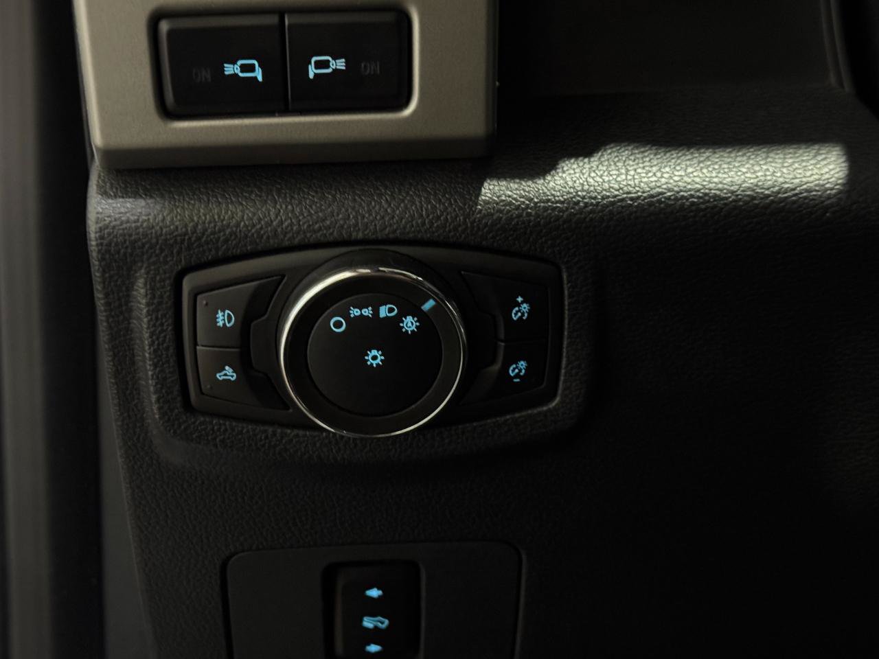 Used 2022 Ford F250 Lariat AWD/4WD image 7