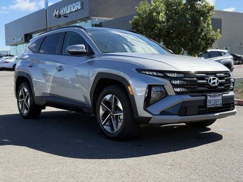 Certified 2025 Hyundai Tucson SEL image 12