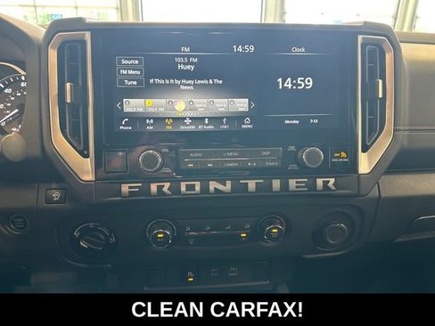 Used 2025 Nissan Frontier SV AWD/4WD image 3