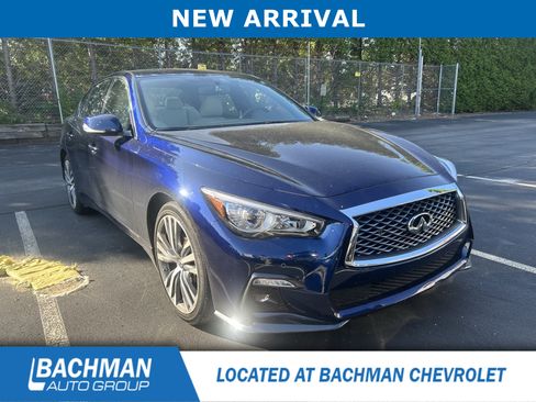 Used 2022 INFINITI Q50 Sensory w/ Cargo Package AWD/4WD image 2
