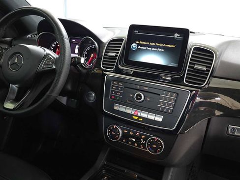 Certified 2018 Mercedes-Benz GLE 350 4MATIC image 11