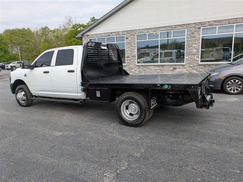 Used 2023 RAM 3500 Tradesman w/ Max Tow Package AWD/4WD image 4