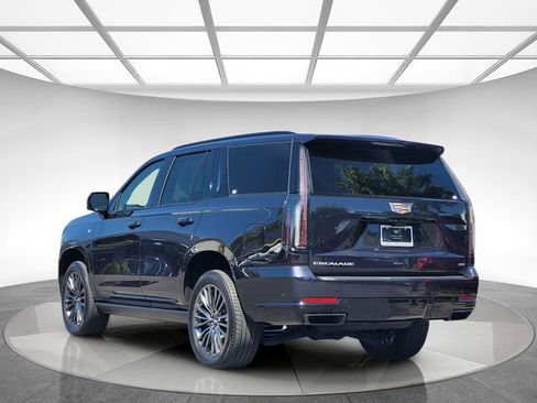 Used 2025 Cadillac Escalade Sport Platinum AWD/4WD image 6