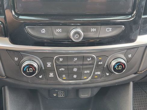 Used 2020 Chevrolet Traverse Premier w/ LPO, Floor Liner Package FWD image 14