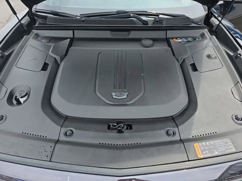 Certified 2024 Cadillac Lyriq Sport AWD/4WD image 31