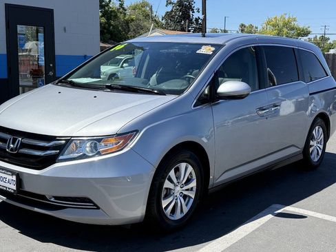 Used 2016 Honda Odyssey EX-L image 3