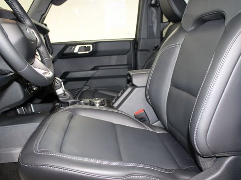 New 2026 Ford Bronco Outer Banks w/ Sasquatch Package AWD/4WD image 22