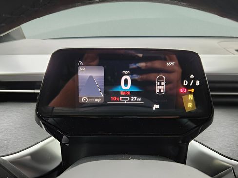 New 2025 Volkswagen ID. Buzz Pro S image 17