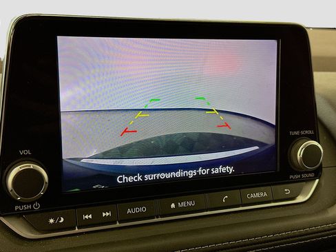 Used 2023 Nissan Rogue SV w/ SV Premium Package image 22