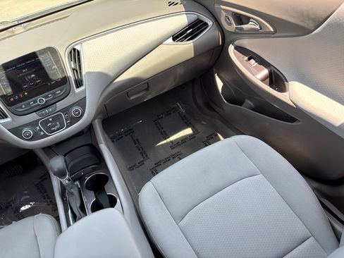 Used 2021 Chevrolet Malibu LS FWD image 14