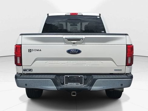 Used 2019 Ford F150 Lariat w/ Equipment Group 502A Luxury AWD/4WD image 4