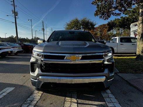 Used 2023 Chevrolet Silverado 1500 LT w/ Protection Package image 3