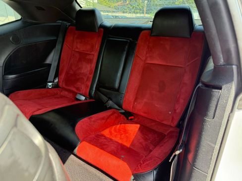 Used 2017 Dodge Challenger GT w/ Driver Convenience Group image 20