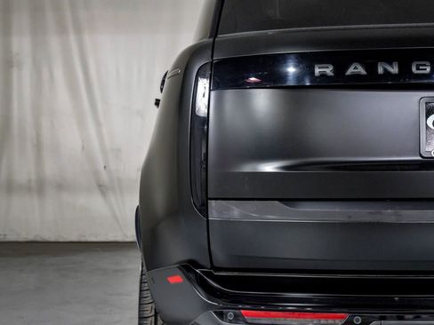 Used 2023 Land Rover Range Rover SE image 41