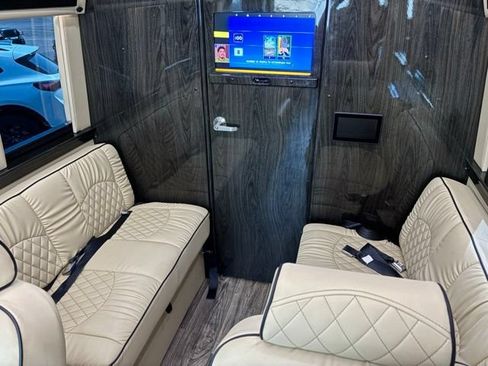 Used 2023 Mercedes-Benz Sprinter 3500 w/ Parking Package image 45
