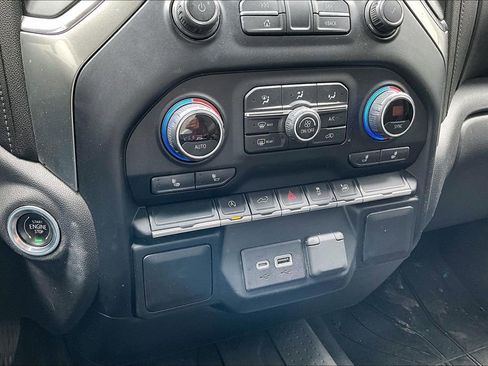 Used 2020 Chevrolet Silverado 1500 LT w/ All-Star Edition image 12