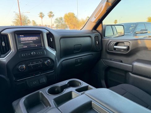 Used 2020 Chevrolet Silverado 1500 Custom AWD/4WD image 25