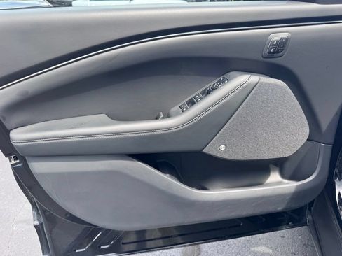 Used 2025 Ford Mustang Mach-E Premium RWD image 22