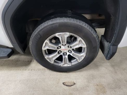 Used 2022 GMC Sierra 1500 SLT w/ Max Trailering Package image 8