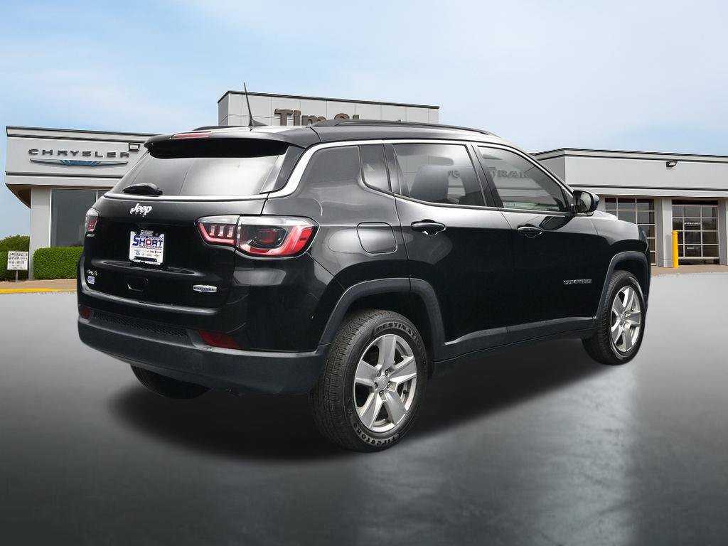 Used 2022 Jeep Compass Latitude w/ Convenience Group AWD/4WD image 5