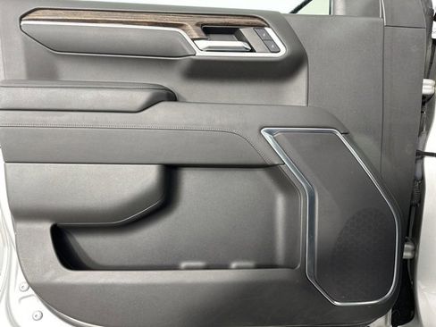 Used 2022 GMC Sierra 1500 Elevation image 23