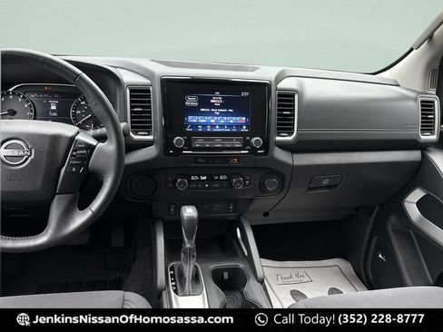 Certified 2023 Nissan Frontier SV w/ SV Convenience Package RWD image 29