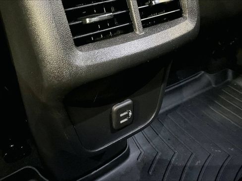 Used 2021 Chevrolet Equinox LT AWD/4WD image 33