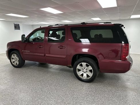 Used 2007 GMC Yukon XL SLT w/ SLT Preferred Equipment Group AWD/4WD image 6