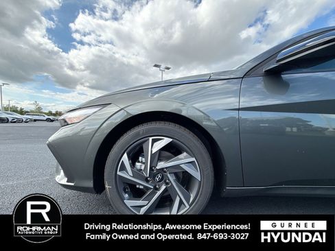 New 2025 Hyundai Elantra Sport w/ Cargo Package image 12