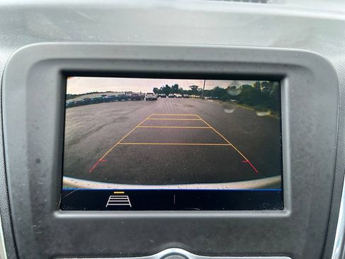 Used 2021 Chevrolet Equinox LS w/ LS Convenience Package AWD/4WD image 33