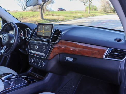 Used 2016 Mercedes-Benz GLE 350 4MATIC image 23