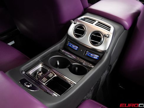 Used 2016 Rolls-Royce Wraith RWD image 39