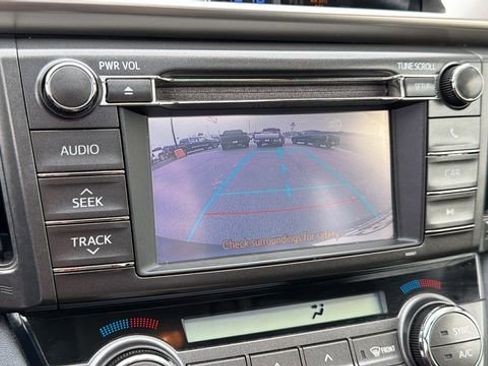 Used 2013 Toyota RAV4 XLE AWD/4WD image 13