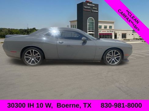 Used 2023 Dodge Challenger R/T RWD image 2